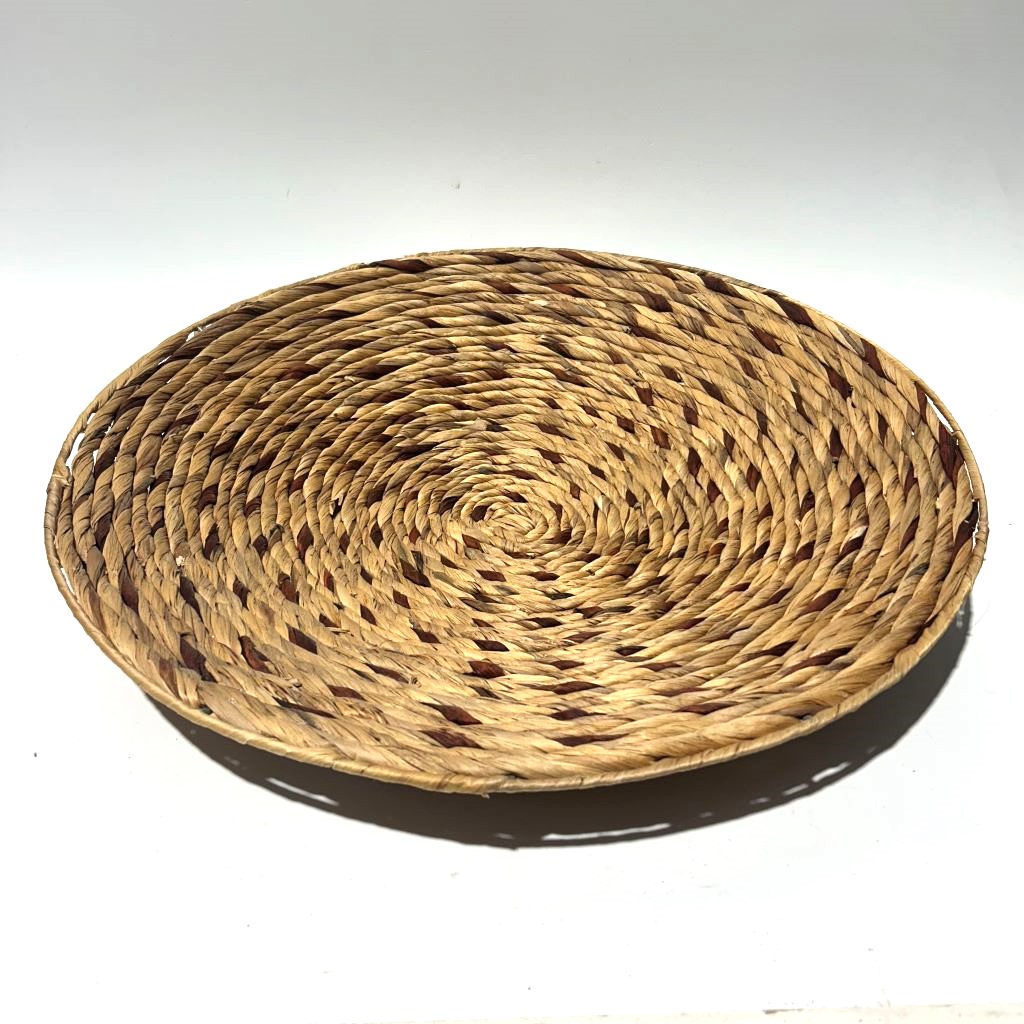 BASKET, Shallow Round Woven Bowl w Patern 60cmD